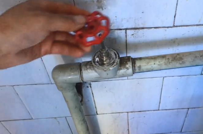 水管閥門拆卸步驟圖，老師傅全程圖解怎么換！