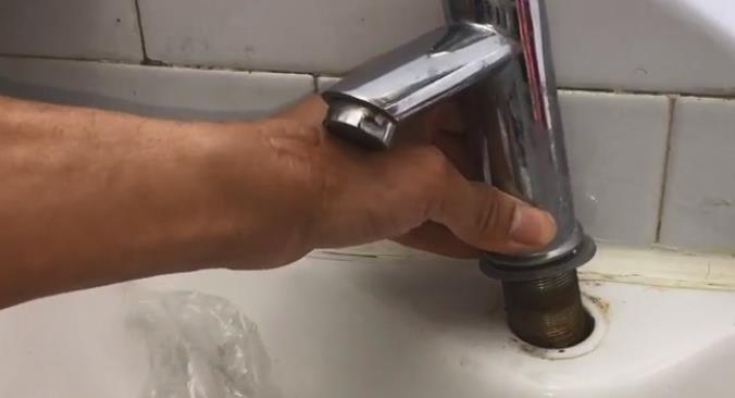 衛(wèi)生間臺(tái)盆水龍頭拆卸圖解,6張步驟大圖帶你全程拆卸! 衛(wèi)生間臺(tái)盆水龍頭拆卸圖解,6張步驟大圖帶你全程拆卸!