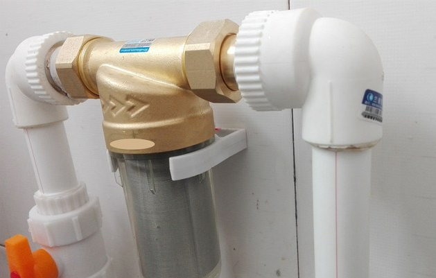 接管連接前置過濾器示意圖，一進一出方便連接和過濾！